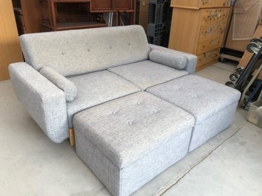 LOWYA 2掛けソファ＋オットマン2個付き レイアウト自在❗️