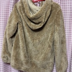 未使用　FINAL DECISION　もこもこ　パーカー　Mサイズ　レディースの画像