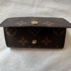 louis-vuitton-キーケース-ミュルティクレ-財布＆小物