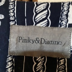 Pinky &Dianneのスーツの画像