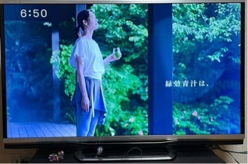値下げしました　52インチ　SHARP AQUOS クアトロン 3D XL XL9 LC-52XL9