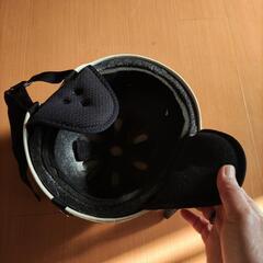 スノーボード　ヘルメットの画像