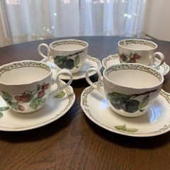 ノリタケのカップアンドソーサー　お譲り先決まりました🙏