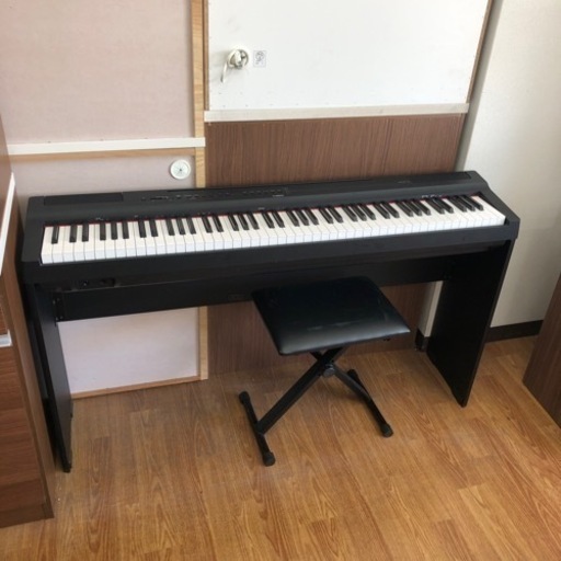 安心の30日保証付き！！YAMAHA電子ピアノ イス付 P-125 取りに来れる方