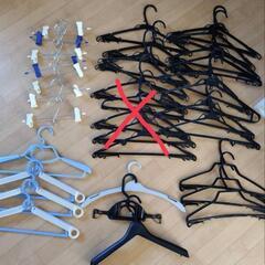 【受け渡し決定】ハンガーいっぱいの画像