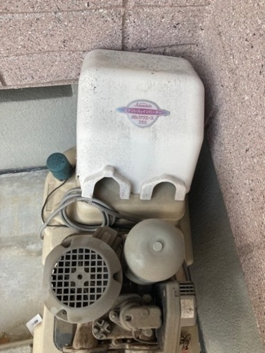 ポンプ　3階に給水の為使用