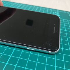 iPhoneSE2ホワイト64G本体のみ(管理No.7)の画像