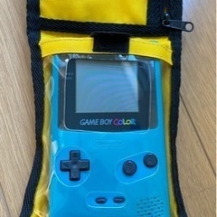 (決まりました)値下げしました！ ゲームボーイカラーと別売りケースのセットの画像