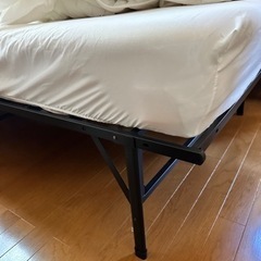 シングルベッドフレームの画像