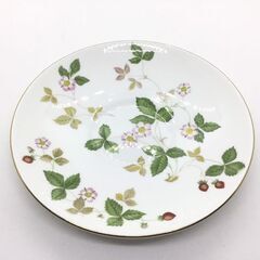 ウェッジウッド　ワイルドストロベリー　ティーカップセット