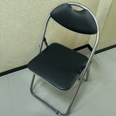パイプ椅子　売ります