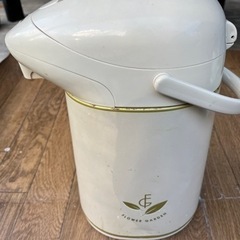 ポット（ZOJIRUSHI）の画像