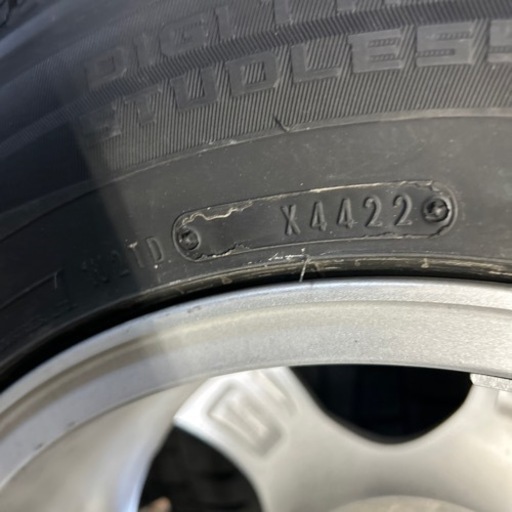 A14 スタットレスタイヤ DUNLOP WINTER MAXX SJ8 中古