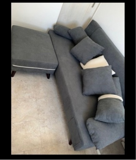 【美品】ソファベッド(クッション7個＋オットマン付き)
