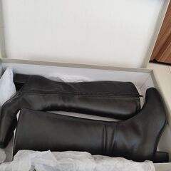 【未使用に近い】黒　美脚ロングブーツ　23㎝　ストレッチの画像