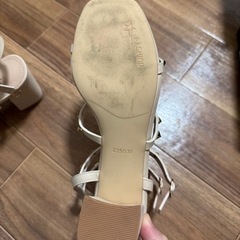 新品サンダルの画像