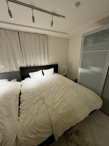 クイーンベッド　IKEA