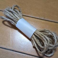シンプル包装紙 麻紐 セットで100円 プレゼントに！の画像