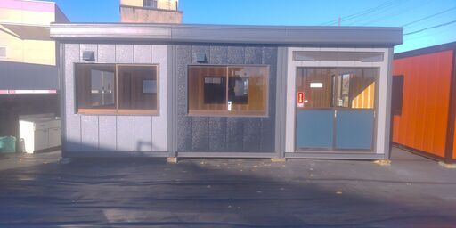 4坪3連棟中古ハウス（２４帖）