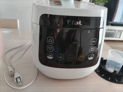 ラクラ・クッカーコンパクト　電気圧力鍋　ジャンク品