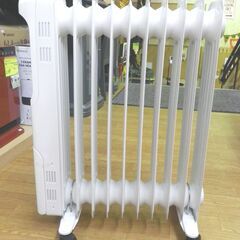 未使用！ アイリスオーヤマ ウェーブ型オイルヒーター 2019年製 POH-1210KS-W 10枚フィン ～8畳 ホワイト 西岡店の画像