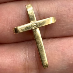 K18 18金 ダイヤクロスペンダント 2g 0.3ct