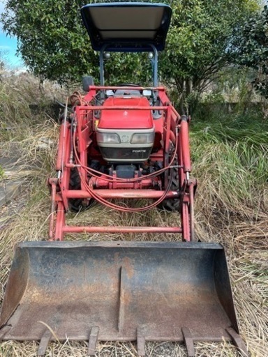 時間1412ヤンマートラクターF-230 フロントバケット　ロータリーなし