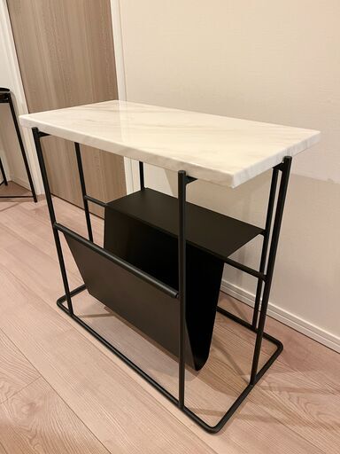 【あんしん決済・配送可】 BoConcept paris サイドテーブル ホワイトマーブル調