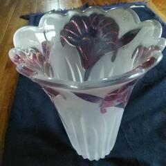 ガラス　花瓶 ②の画像