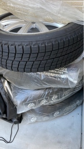 アクア　スタッドレスタイヤ　ホイール付