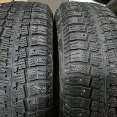 引き取り 195/65R15 4本 スパイクタイヤ ピレリ チップピンの画像