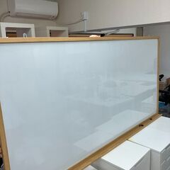壁掛けホワイトボード 180 × 90の画像