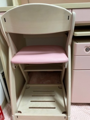 可愛い学習机