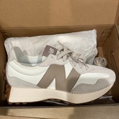 ニューバランス　new balance327 LZ