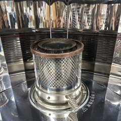 【引取】トヨトミ 反射型ストーブ (木造8畳まで/コンクリート11畳まで) 日本製 木目 2014年製の画像