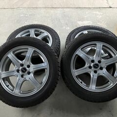 16インチ　スタッドレスタイヤ　ホイール　30系　プリウス　装着　してました
