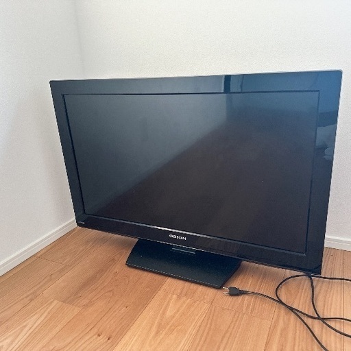 テレビ　32型液晶テレビ