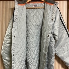 【代理投稿】LOTTO ベンチコートサイズＬの画像