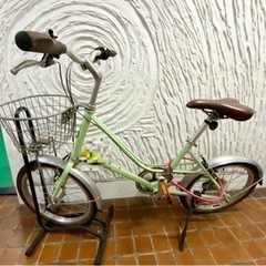 中古自転車ミニベロ　NEST リフモ 20インチ マットライトグ...