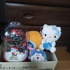 電動クリスマスツリーとぬいぐるみ！の画像