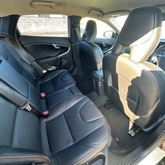 【美車・ディーゼル】クロスカントリー　ボルボV40 D4の画像