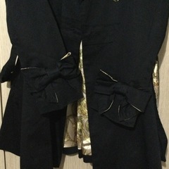 【美品】袖にリボン付きトレンチコート‼️の画像