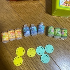 自動販売機　おもちゃ　200円の画像