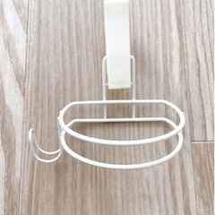 ドライヤースタンド　白色の画像