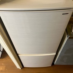 冷蔵庫✨シャープ✨SJ-D14E-Wの画像