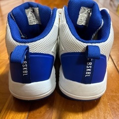 キッズ 室内シューズ19cm 🏀の画像