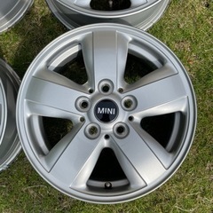 BMW MINI F55 F56純正アルミホイールの画像