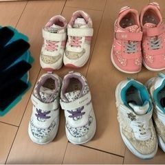 無料　子ども靴　16cm 18cm  19cm保育園