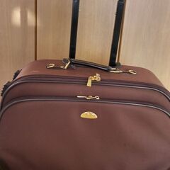 布製スーツケース
