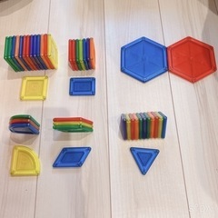 1歳からマグネット知育玩具(取引中)